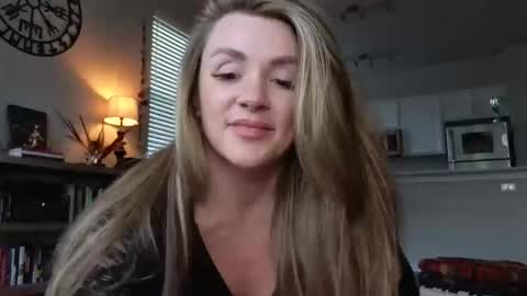 Snapshot of amarajezebel chatting on February 2026 08:23:02 PM Amara Jezebel online show from February 2026 08:23:02 PM