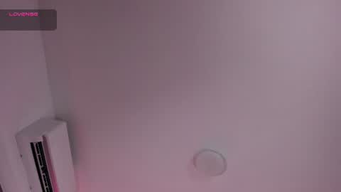 Snapshot of amaralewis chatting on July 2026 01:02:02 PM AMARA online show from July 2026 01:02:02 PM