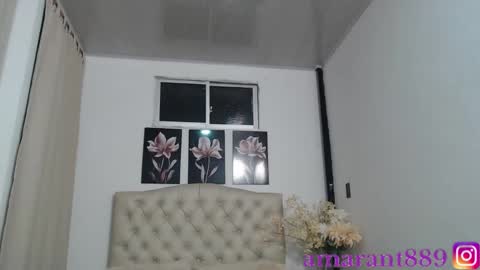 Snapshot of amaranta_f00x chatting on November 2025 12:44:01 AM Amaranta online show from November 2025 12:44:01 AM