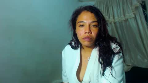 Amara Julia online show from January 2025 11:16:01 PM