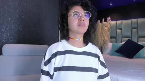 Emily online show from March 2025 03:07:01 PM