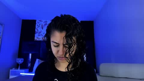 Emily online show from April 2026 09:23:01 AM