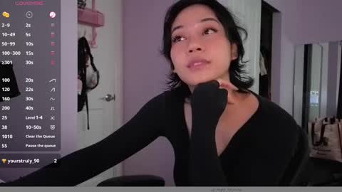 leash online show from March 2026 09:10:01 PM