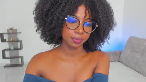 Snapshot of amatiistur chatting on November 2025 06:21:01 PM Tammy online show from November 2025 06:21:01 PM