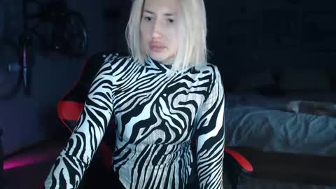 Snapshot of amayamalina chatting on December 2024 09:13:01 AM Malina online show from December 2024 09:13:01 AM