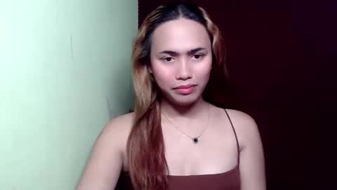 Snapshot of amazing_yella69 chatting on April 2026 09:11:02 AM YELLA online show from April 2026 09:11:02 AM