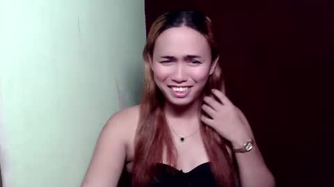 Snapshot of amazing_yella69 chatting on April 2026 07:52:01 AM YELLA online show from April 2026 07:52:01 AM