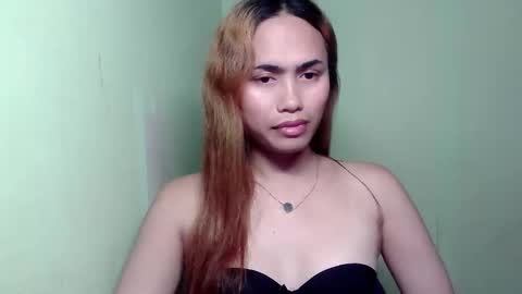 Snapshot of amazing_yella69 chatting on May 2026 09:36:01 AM YELLA online show from May 2026 09:36:01 AM
