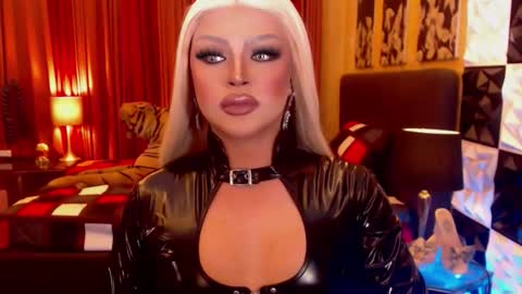 MISS JAZMINE QUEEN OF HELLFIRE online show from October 2025 06:41:02 PM