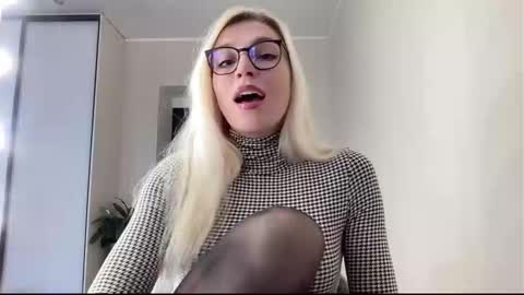 Kelly online show from March 2026 10:29:02 AM