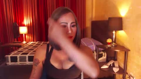 amazingtranskelly online show from February 2025 06:48:02 PM