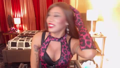 amazingtranskelly online show from March 2025 06:52:01 PM