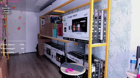 Ambarina  online show from April 2026 01:41:01 PM