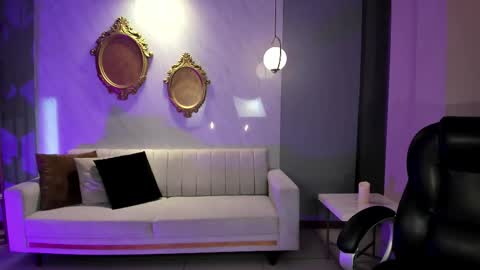 Ambar  online show from October 2025 11:21:01 AM