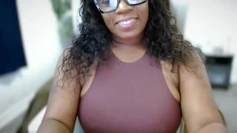 Amoya online show from October 2025 01:46:02 PM