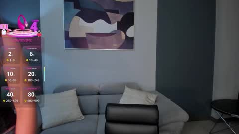 ambarowens online show from December 2025 12:40:01 AM