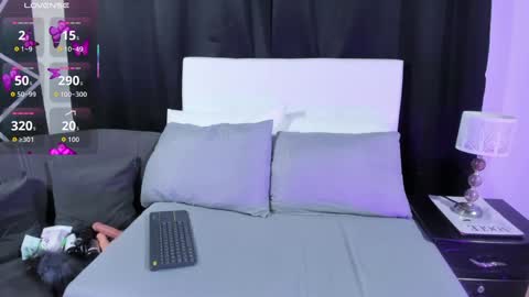 Ambar  online show from November 2025 09:41:02 AM