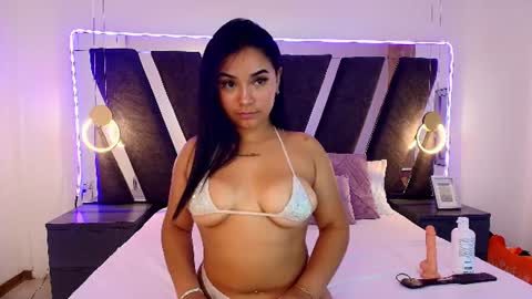 Snapshot of amber__jhonson_ chatting on June 2026 10:08:01 PM Amber online show from June 2026 10:08:01 PM