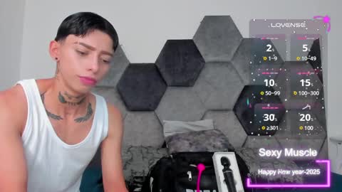 Snapshot of amber_adams_ chatting on February 2025 01:55:01 PM Amber online show from February 2025 01:55:01 PM