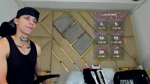 Snapshot of amber_adams_ chatting on October 2025 01:11:01 PM Amber online show from October 2025 01:11:01 PM