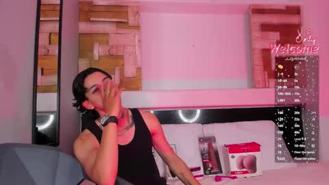 Amber  online show from March 2026 01:43:02 PM