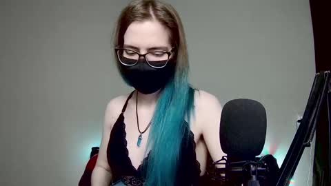 Snapshot of amber_candyfloss chatting on December 2024 11:17:01 PM Amber non-nude model online show from December 2024 11:17:01 PM