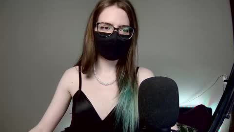 Snapshot of amber_candyfloss chatting on October 2025 11:13:01 PM Amber non-nude model online show from October 2025 11:13:01 PM