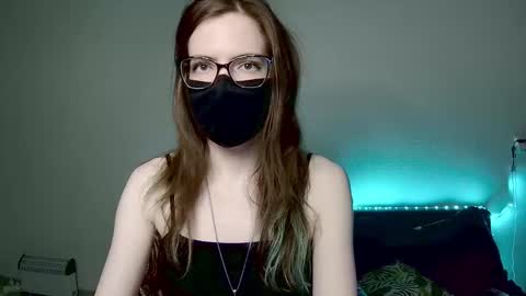 Amber non-nude model online show from January 2026 01:00:02 AM