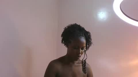 amber_cutie2 online show from December 2025 09:41:02 PM