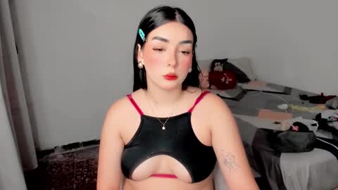 amber online show from January 2025 12:42:01 AM