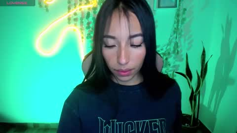 Snapshot of amber_morgan1 chatting on February 2025 11:10:01 AM Amber online show from February 2025 11:10:01 AM