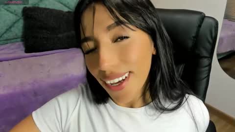 Snapshot of amber_morgan1 chatting on December 2025 12:06:01 AM Amber online show from December 2025 12:06:01 AM