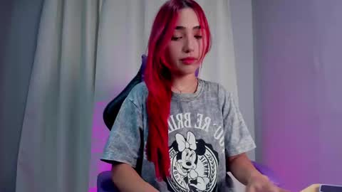 Snapshot of amberbaker21 chatting on March 2025 04:25:01 PM Amber Baker online show from March 2025 04:25:01 PM