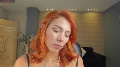  Amber   online show from October 2025 07:33:02 PM