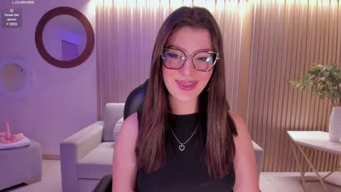 Amber  online show from February 2025 08:46:01 PM