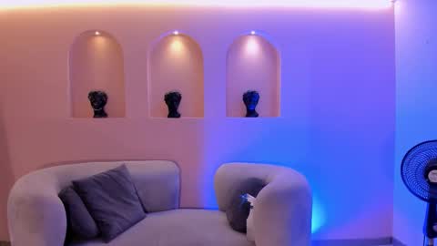 Amber  online show from January 2026 06:02:02 PM