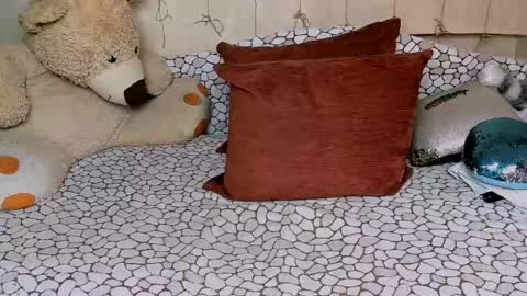 Amber online show from April 2026 03:20:01 PM