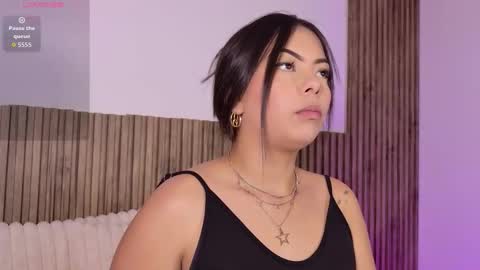 Amber online show from December 2025 05:53:02 PM