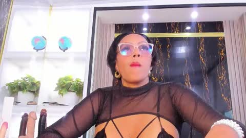   online show from January 2025 06:10:01 PM