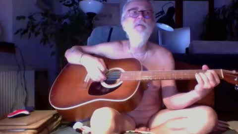 Snapshot of amberr11 chatting on October 2025 09:46:01 PM Amberr11 online show from October 2025 09:46:01 PM