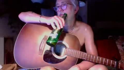 Amberr11 online show from November 2025 11:15:01 PM