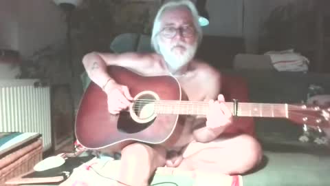 Amberr11 online show from July 2026 11:04:01 PM