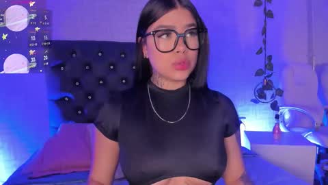 Snapshot of amberr_rousse chatting on February 2026 12:20:01 PM MISS AMBERR online show from February 2026 12:20:01 PM