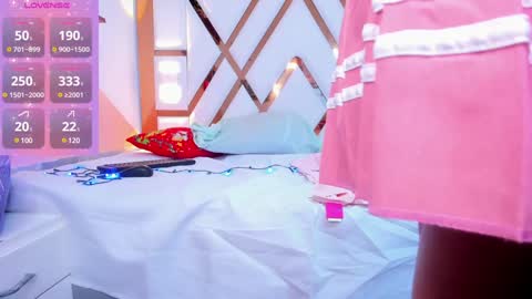 Amber online show from December 2024 06:59:02 PM