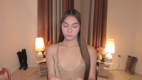 Snapshot of ambervixen69 chatting on May 2026 06:44:01 AM BIGCOCK AMBER online show from May 2026 06:44:01 AM