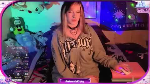 Snapshot of ambrosiakitty chatting on May 2026 07:57:02 AM Ambrosia online show from May 2026 07:57:02 AM