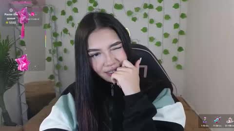 AMELIA online show from September 2025 11:32:02 AM