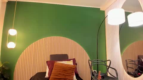 Amelia Adams online show from November 2025 07:16:01 AM