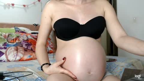amelia online show from June 2026 02:35:01 AM