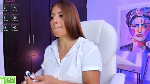 AMELIA online show from January 2025 08:51:01 PM